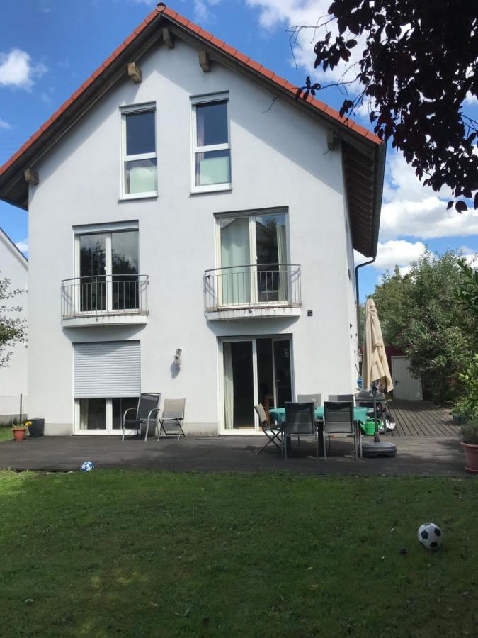 House With Castle View & Art Daire Günzburg Dış mekan fotoğraf